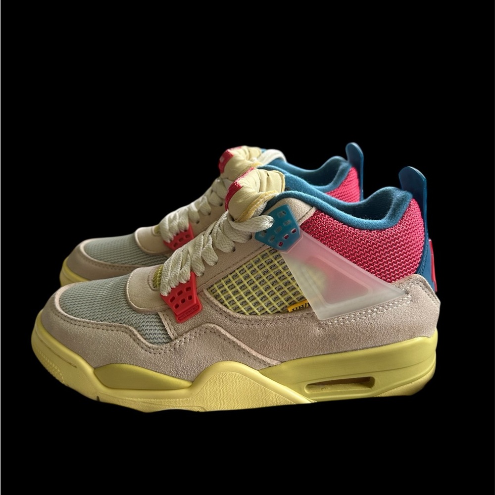 Air Jordan 4 Retro “Union-Guava Ice”